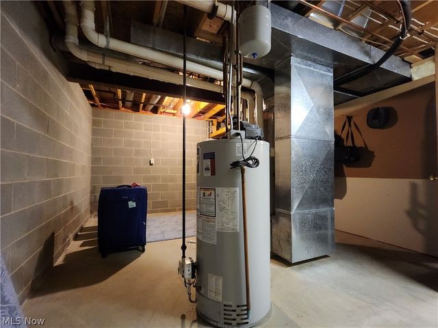 107 Cedar, Chardon, OH 44024