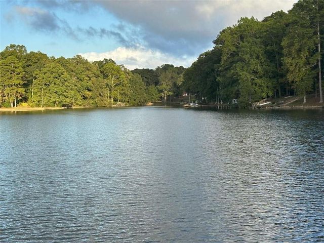 45 Circle Drive, Hampton, GA 30228