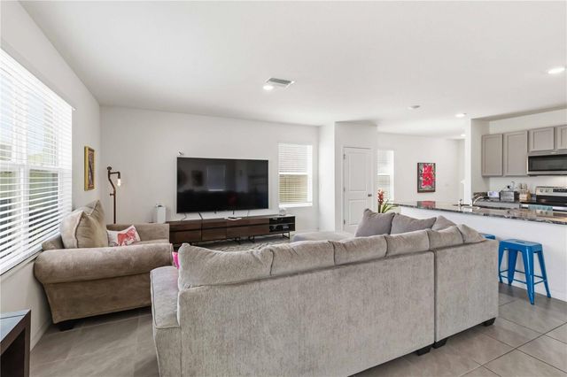 8354 HARDY BAY LOOP, Wesley Chapel, FL 33545