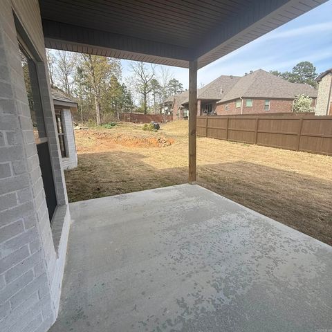 119 Crestview Drive, Maumelle, AR 72113