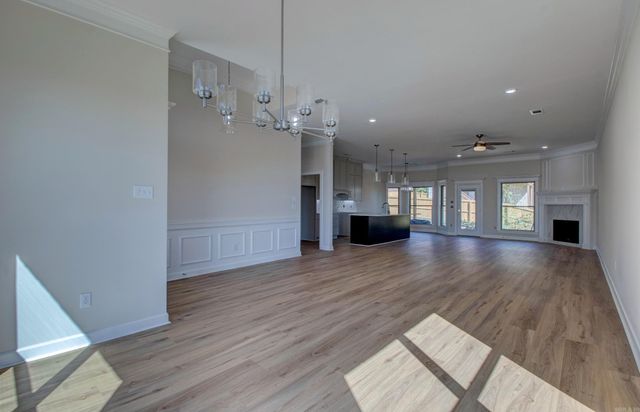 119 Crestview Drive, Maumelle, AR 72113