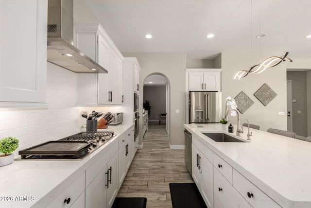 2285 E ATHENA Avenue, Gilbert, AZ 85297