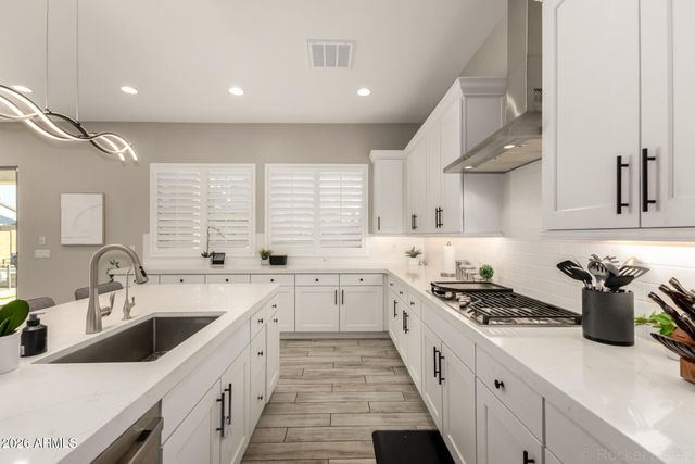 2285 E ATHENA Avenue, Gilbert, AZ 85297