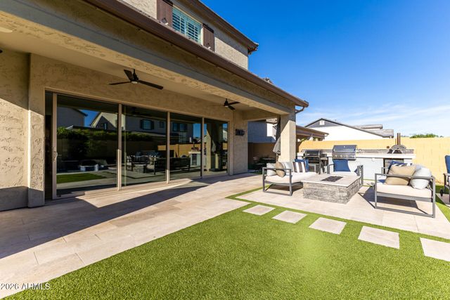 2285 E ATHENA Avenue, Gilbert, AZ 85297