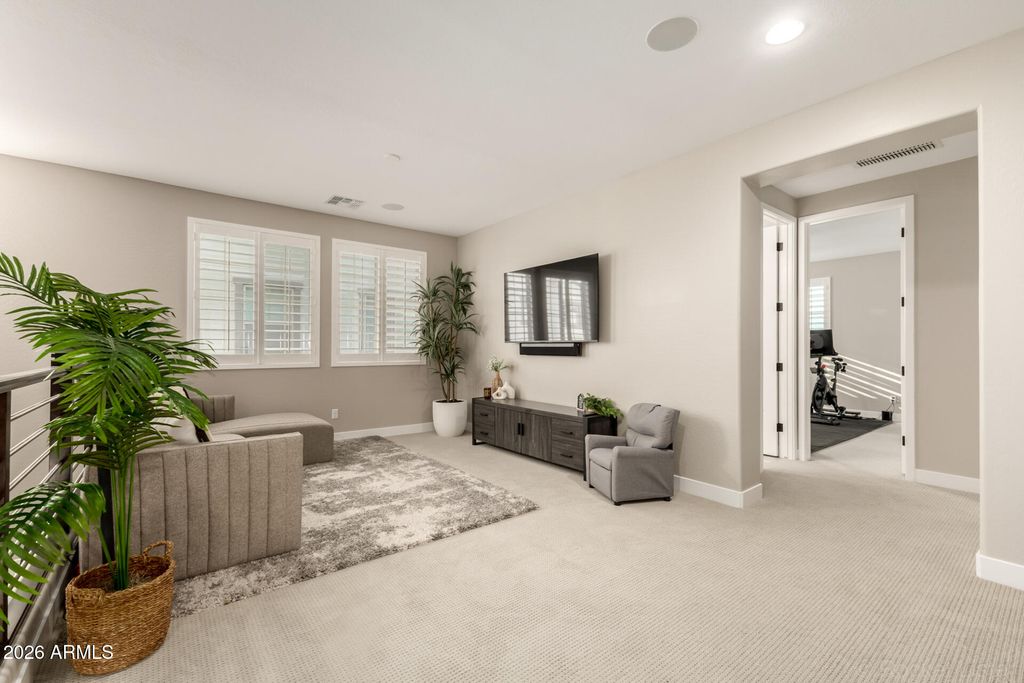 Image 18 of property listing at 2285 E ATHENA Avenue, Gilbert, AZ 85297