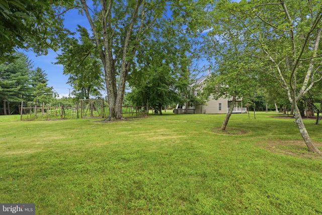 136 ROCKTOWN-LAMB RD, Lambertville, NJ 08530