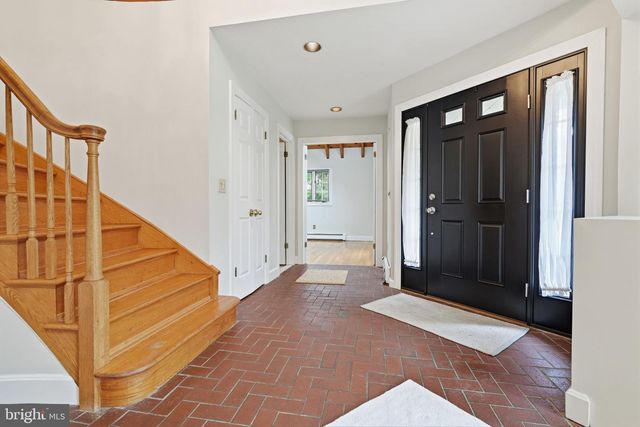 136 ROCKTOWN-LAMB RD, Lambertville, NJ 08530