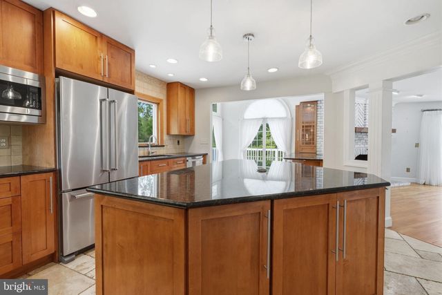 136 ROCKTOWN-LAMB RD, Lambertville, NJ 08530