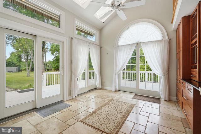 136 ROCKTOWN-LAMB RD, Lambertville, NJ 08530