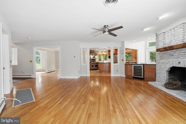 136 ROCKTOWN-LAMB RD, Lambertville, NJ 08530