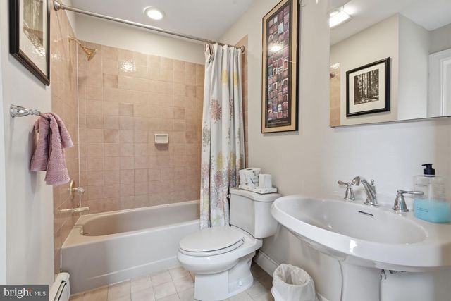 136 ROCKTOWN-LAMB RD, Lambertville, NJ 08530