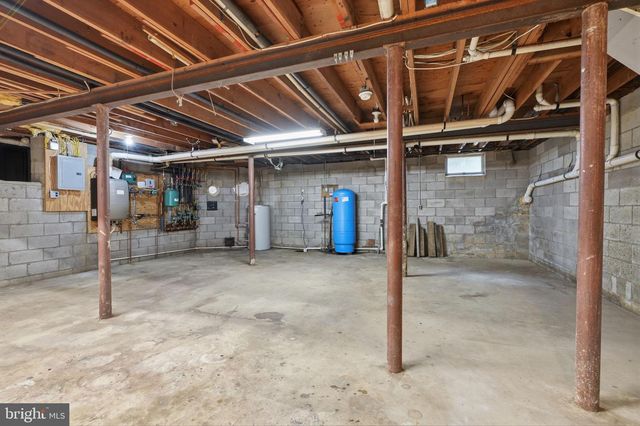 136 ROCKTOWN-LAMB RD, Lambertville, NJ 08530