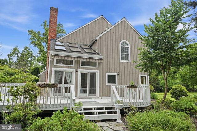 136 ROCKTOWN-LAMB RD, Lambertville, NJ 08530