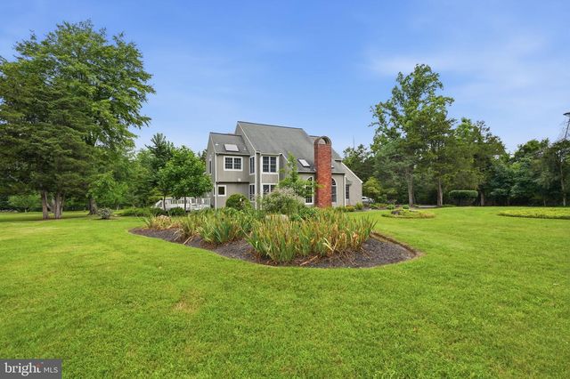 136 ROCKTOWN-LAMB RD, Lambertville, NJ 08530