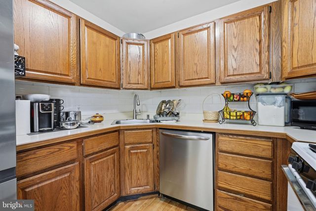 136 ROCKTOWN-LAMB RD, Lambertville, NJ 08530