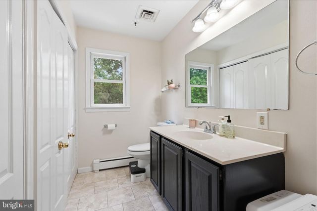 136 ROCKTOWN-LAMB RD, Lambertville, NJ 08530