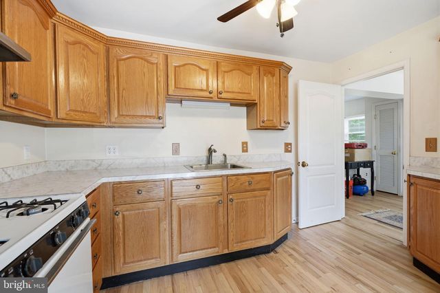 136 ROCKTOWN-LAMB RD, Lambertville, NJ 08530