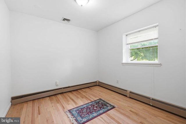 136 ROCKTOWN-LAMB RD, Lambertville, NJ 08530