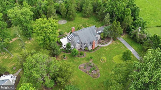 136 ROCKTOWN-LAMB RD, Lambertville, NJ 08530