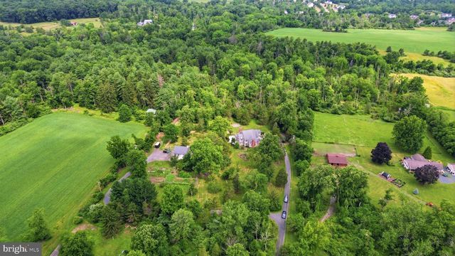 136 ROCKTOWN-LAMB RD, Lambertville, NJ 08530