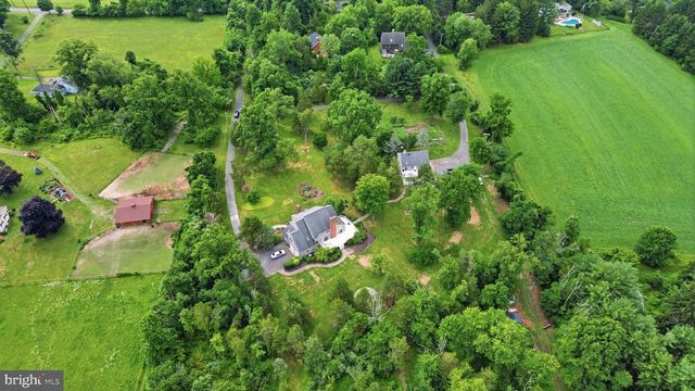 136 ROCKTOWN-LAMB RD, Lambertville, NJ 08530