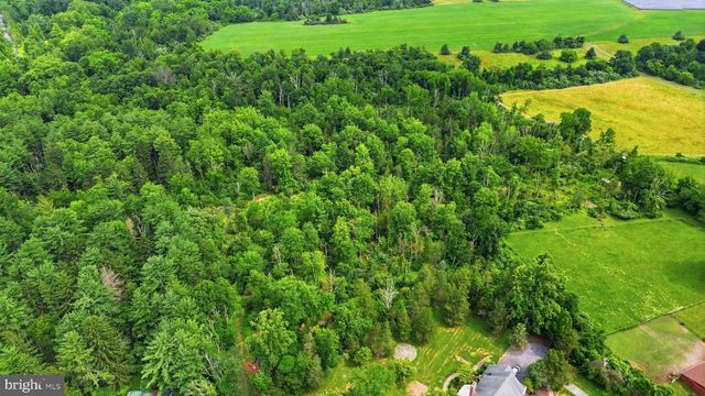 136 ROCKTOWN-LAMB RD, Lambertville, NJ 08530