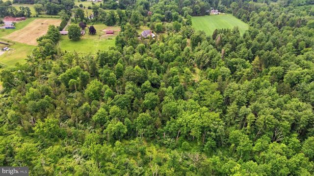 136 ROCKTOWN-LAMB RD, Lambertville, NJ 08530