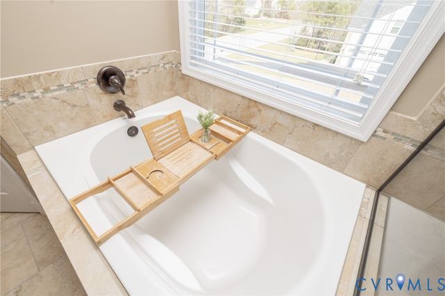 11255 Isadora Dr, Chesterfield, VA 23838