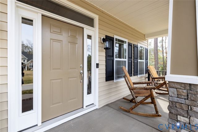 11255 Isadora Dr, Chesterfield, VA 23838