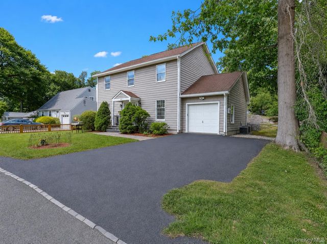 105 Huntley Drive, Ardsley, NY 10502