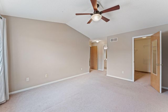 15816 Fleet Trail 237, Apple Valley, MN 55124