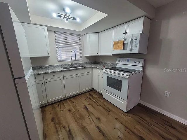 6041 13TH AVENUE, New Port Richey, FL 34653