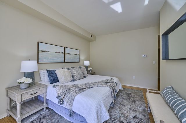 145 Saint Botolph St 24, Boston, MA 02115