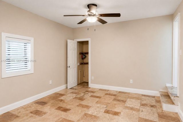 3208 Beacon St, Pompano Beach, FL 33062