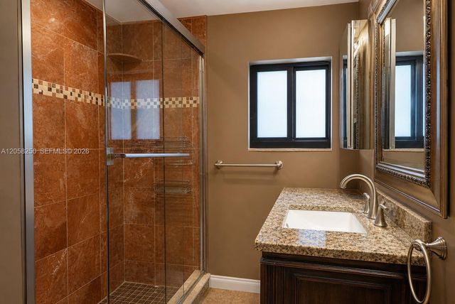 3208 Beacon St, Pompano Beach, FL 33062