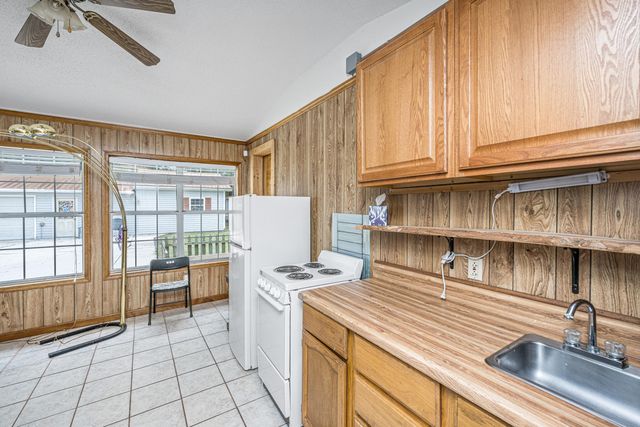 120 Trestlewood Drive, Summerville, SC 29486