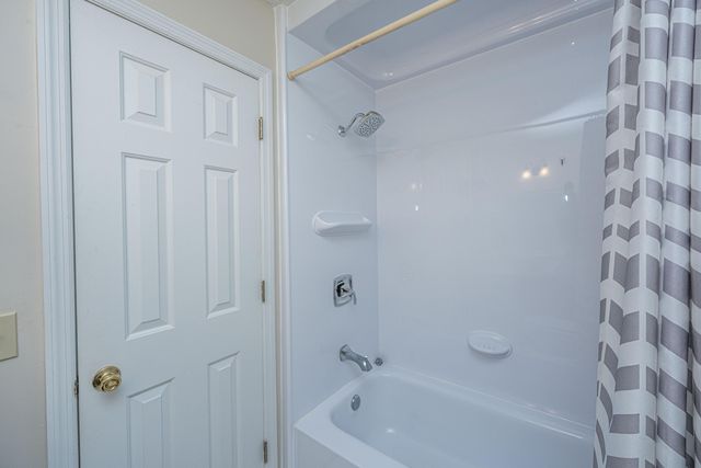 120 Trestlewood Drive, Summerville, SC 29486