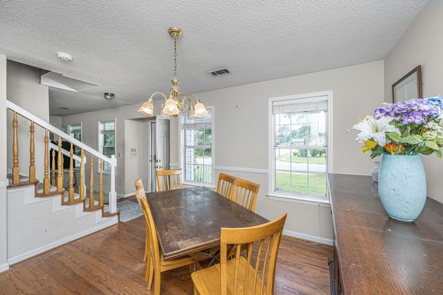 120 Trestlewood Drive, Summerville, SC 29486
