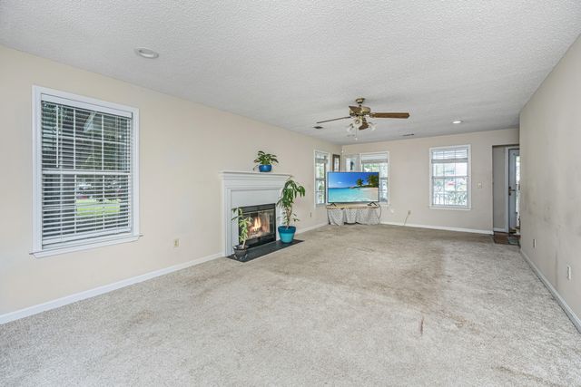 120 Trestlewood Drive, Summerville, SC 29486