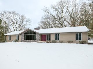 22853 Concord Avenue, Mattawan Vllg, MI 49071