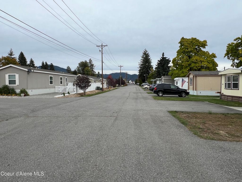 578 W Lake City Ln, Coeur d'Alene, ID 83815 photo 20