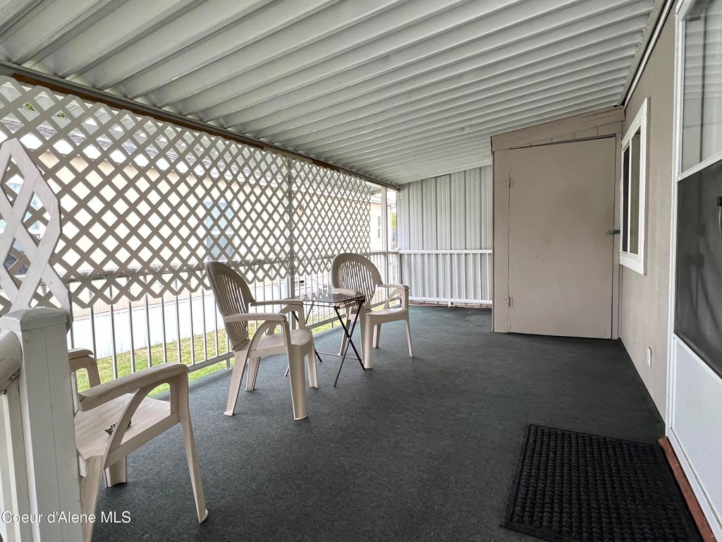 578 W Lake City Ln, Coeur d'Alene, ID 83815 photo 21