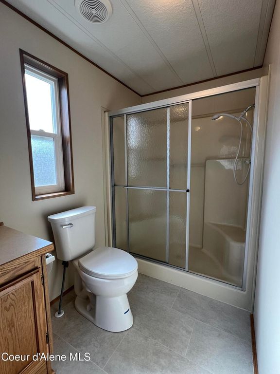 578 W Lake City Ln, Coeur d'Alene, ID 83815 photo 9