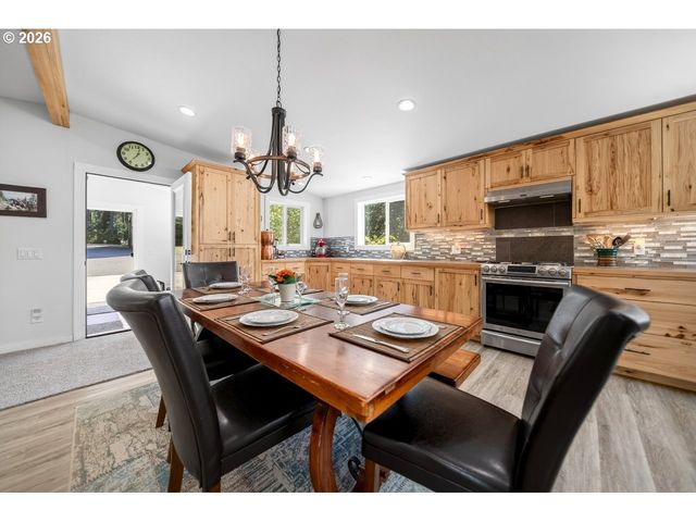 88190 DEW VALLEY Ln, Bandon, OR 97411