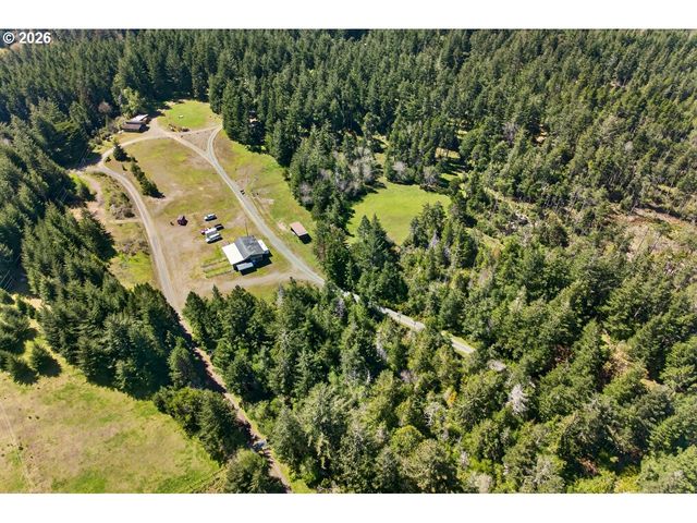 88190 DEW VALLEY Ln, Bandon, OR 97411