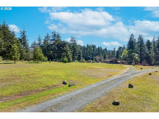 88190 DEW VALLEY Ln, Bandon, OR 97411