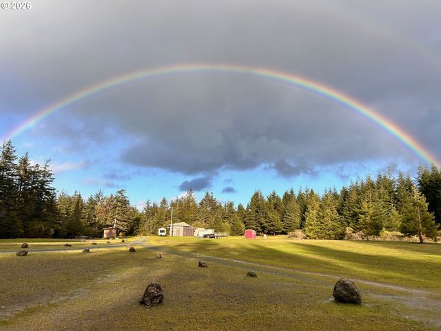 88190 DEW VALLEY Ln, Bandon, OR 97411
