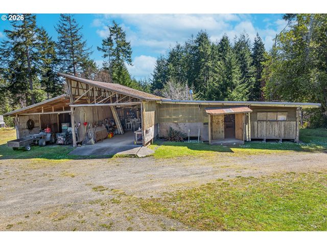 88190 DEW VALLEY Ln, Bandon, OR 97411