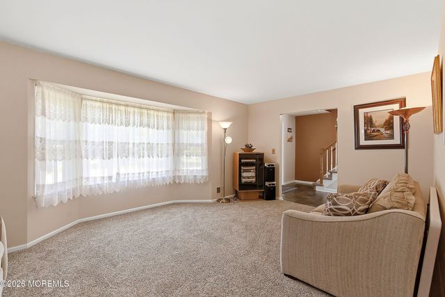 7 N Devon Drive, Manalapan, NJ 07726