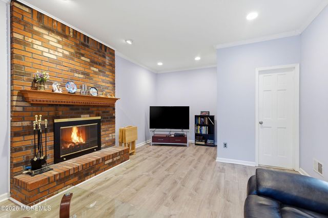 7 N Devon Drive, Manalapan, NJ 07726